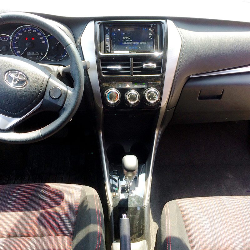 EL TOYOTA YARIS HATCHBACK 2018 LLEGÓ A PERÚ Rally Rally Caminos del