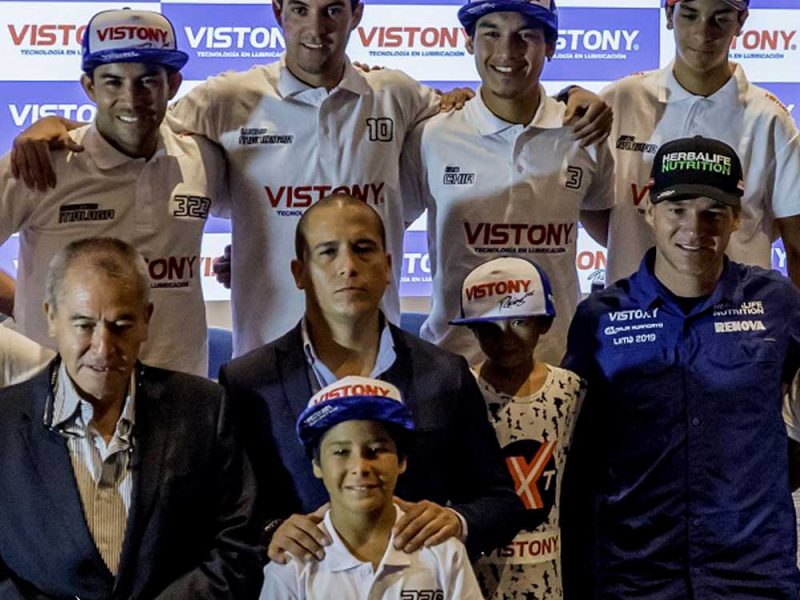 Vistony Racing Team presenta su renovado equipo para el 2019